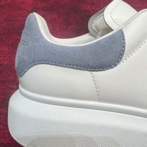 Alexander McQueen Women Sneakers - Picture 5 of 8